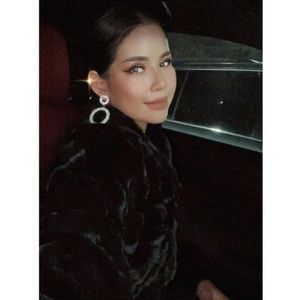 Meet your Posher, Hai nhật